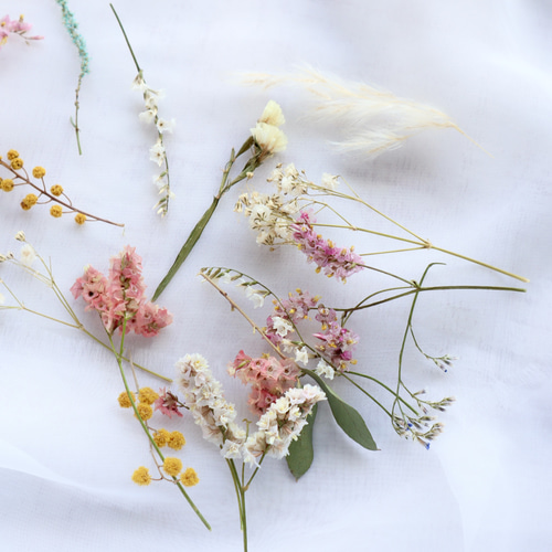 花材】繊細！ドライフラワーアソート 茎付き ＊4〜8cm 結婚式・席札