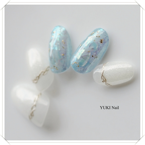 ナチュラルシェル ネイルチップ ホワイト×ブルーのシェルネイル ネイルチップ（つけ爪） yuki-nail