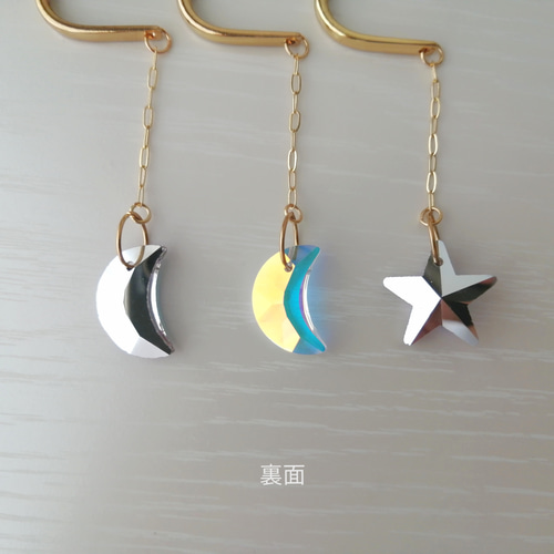 大人気【きらめく月と星のブックマーカー】 しおり 本のしおり