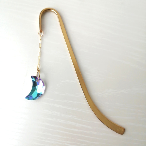 大人気【きらめく月と星のブックマーカー】 しおり 本のしおり