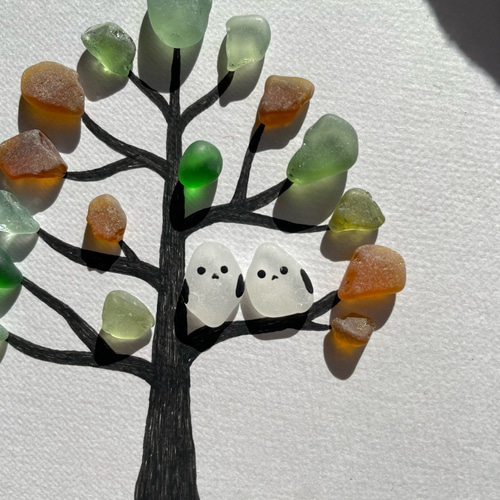 秋限定】シーグラスアート シマエナガ ツリー インテリア雑貨 壁掛け