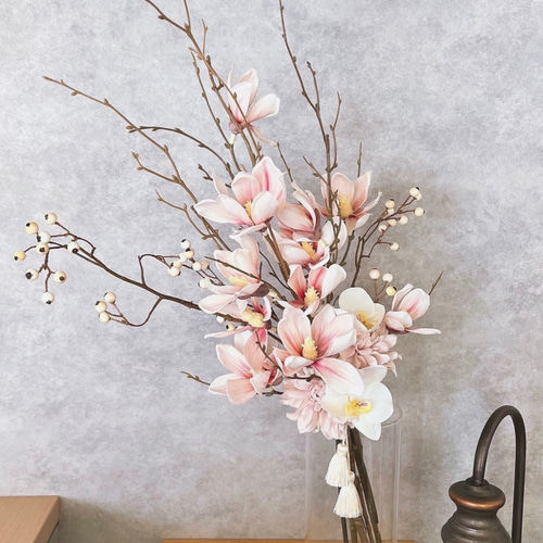 淡pinkマグノリア＆胡蝶蘭ブーケ ◻︎アーティフィシャルフラワー