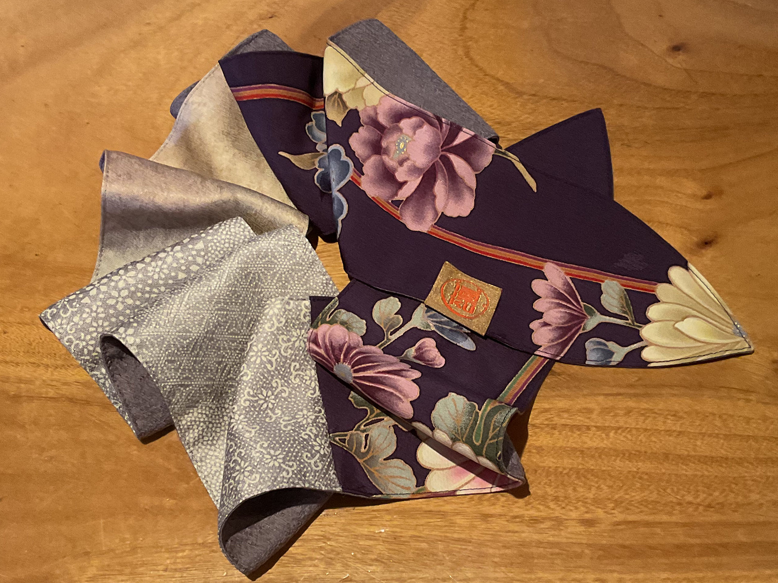 桜と牡丹　桜花弁地柄　ヴィンテージ着物　京友禅　ちりめん　紫ターバン