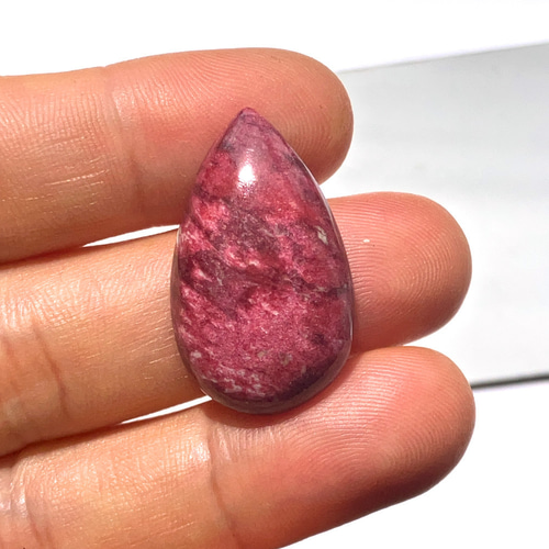 希少なチューライト チューライト[44] 28x17mm 23Cts 天然石 ／ ルース ／カボション