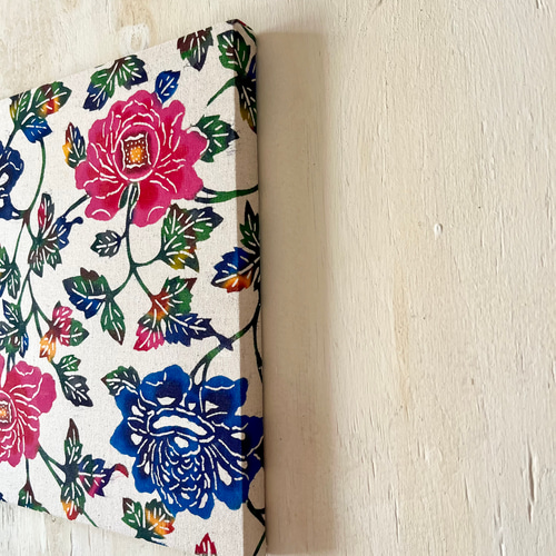 日本国内送料無料】手染め古典柄紅型/牡丹/スクエアファブリックパネル