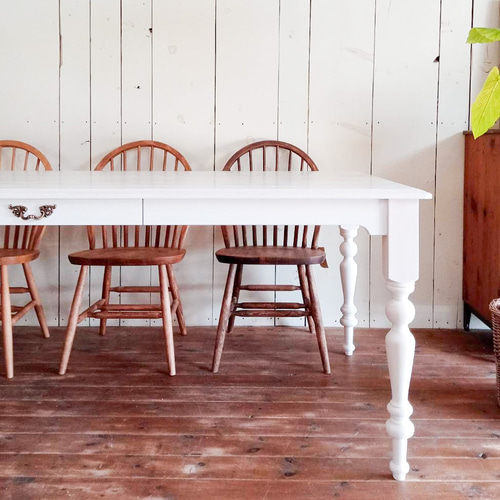 おしゃれなダイニングテーブルslender オーバルテーブル 楕円