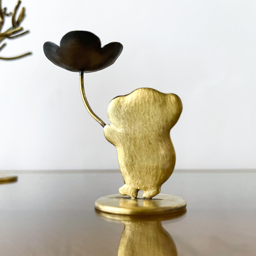 受注制作「大きなお花とコアラ」小さな真鍮オブジェ 立体・オブジェ