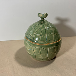 小物入れ　メロン 1枚目の画像