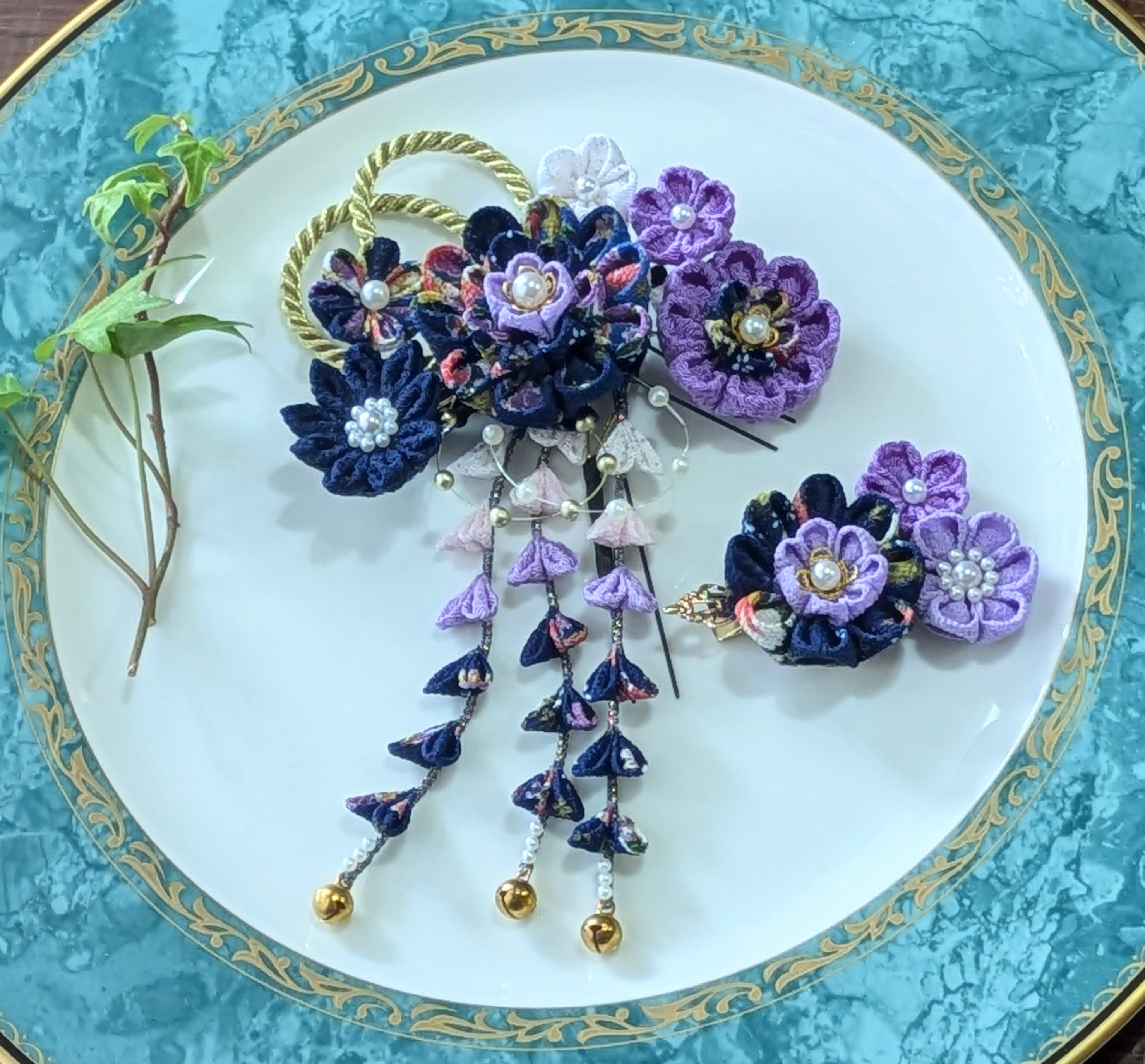 つまみ細工　髪飾り4点セット　和装  振袖 袴 成人式 卒業式 七五三 結婚式  ♪♪　[作品N207]