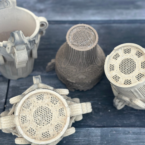 アウトレット)土器風植木鉢 縄文土器 火焔土器 水煙土器 プラ鉢 終了