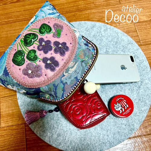 お値下げ)においすみれ(sweet violet)ビーズ刺繍パーティバッグ