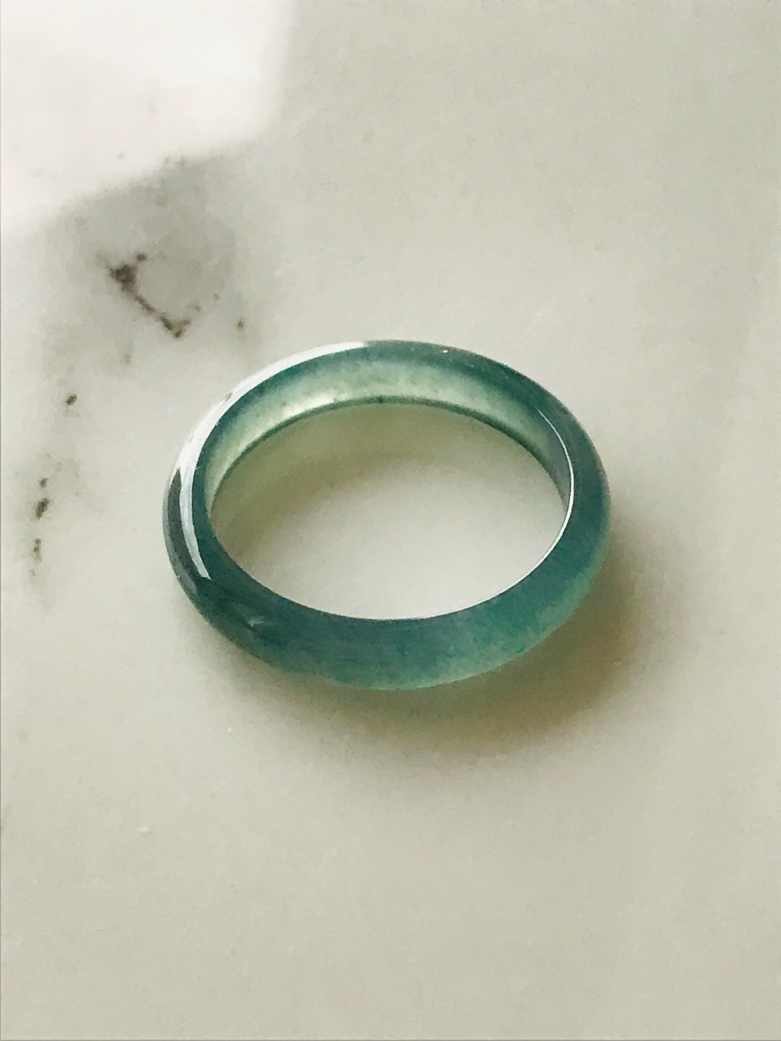 [R15-019］ ジェイド　JADE ヒスイ　本翡翠　くりぬき　リング　天然石　一点物　グアテマラ産　15号