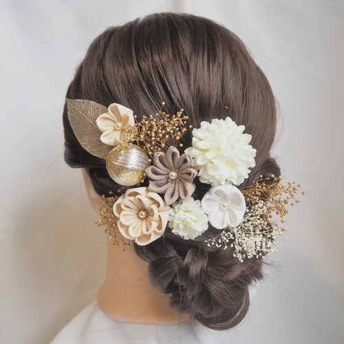 つまみ細工とドライフラワーの髪飾り アイボリー グレージュ ヘアピン