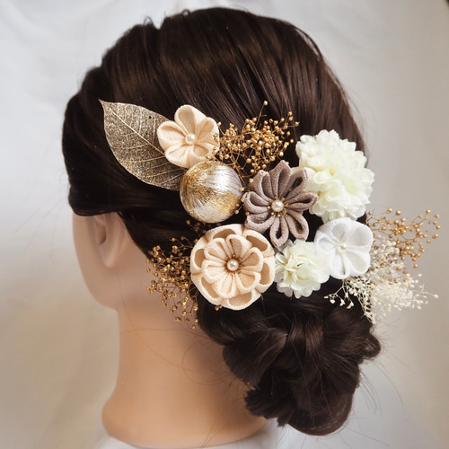 つまみ細工とドライフラワーの髪飾り アイボリー グレージュ ヘアピン