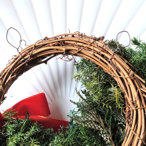 3.かクリスマスハーフリース 超早割 クリスマスリース 23cm / ハーフ・三日月型 C-36 リース estilo