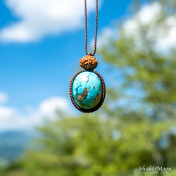 レア・希少！天の神々が宿る石 自然や宇宙と繋がりたいあなたへ！パイライト イン ターコイズ（ペルシャ産）と9面 3枚目の画像