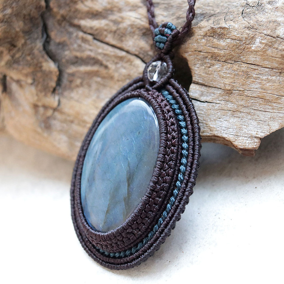 ラブラドライト天然石マクラメネックレスmac394エスニックアジアンエキゾチックなアレルギーフリーの大振りアクセサリー 4枚目の画像