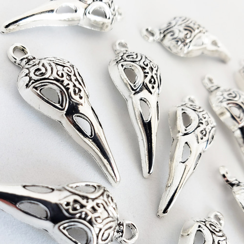 4個 頭蓋骨 ペストマスク スカル ペスト医師 鳥 ホラー ハロウィン