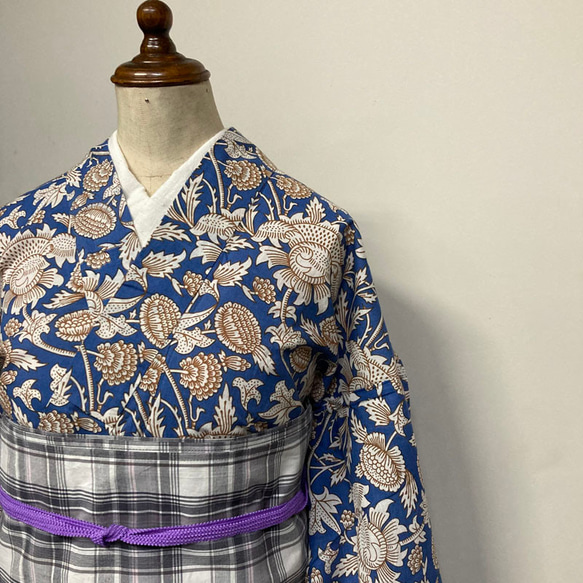 インド綿の浴衣　ブルーｘ白茶ボタニカル 