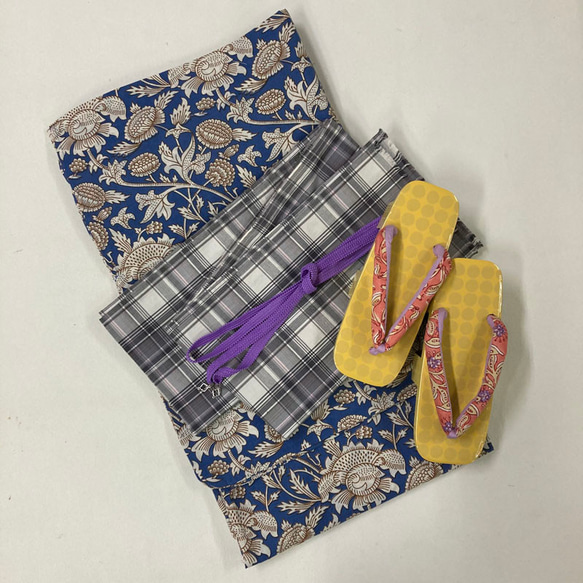 インド綿の浴衣　ブルーｘ白茶ボタニカル 