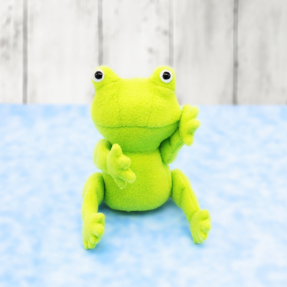 ぬいぐるみなカエルさん (小) その他人形 keropy34 通販