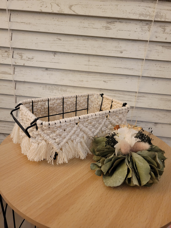 ★NEW★♡値下げ中♡マクラメバスケット小(ワイヤーカゴ) 1枚目の画像