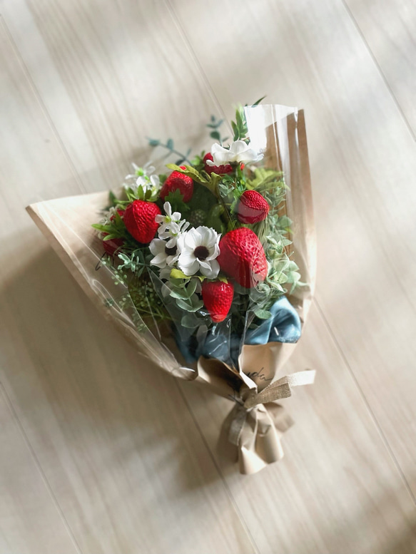 いちごのブーケ アーティフィシャルフラワーブーケ 造花 花束 フラワー