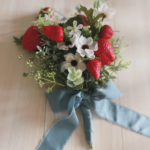 いちごのブーケ アーティフィシャルフラワーブーケ 造花 花束 フラワー