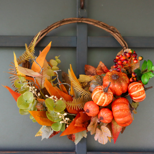 足長オバケさん❣️うきうきハロウィーンリース　お友達も一緒　玄関リース 足長オバケさん❣️うきうきハロウィーンリース　お友達も一緒　玄関リース