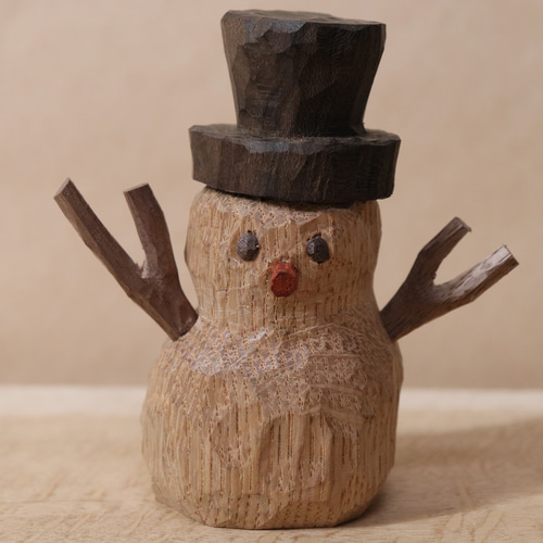雪だるま 黒い帽子 スノーマン 木彫り 置物 インテリア雑貨（木材