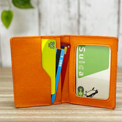 ２つ折りパスケース　本革　赤 4枚目の画像