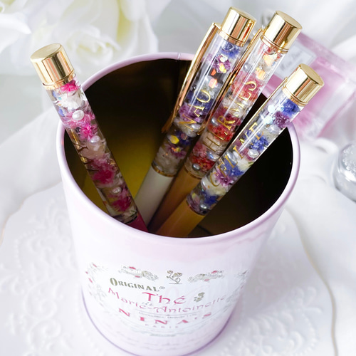 ハーバリウムボールペン　パステルパープル　無料ラッピング替え芯付き　母の日 ハーバリウムボールペン パステルパープル 無料ラッピング替え芯
