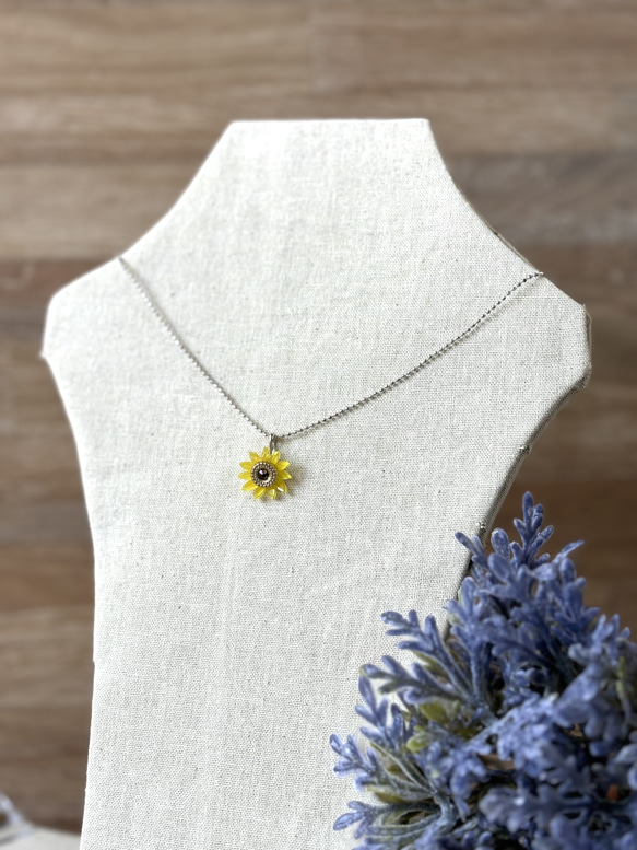 ひまわり一輪ネックレス＊プラ板＊ヒマワリ＊向日葵＊サンフラワー