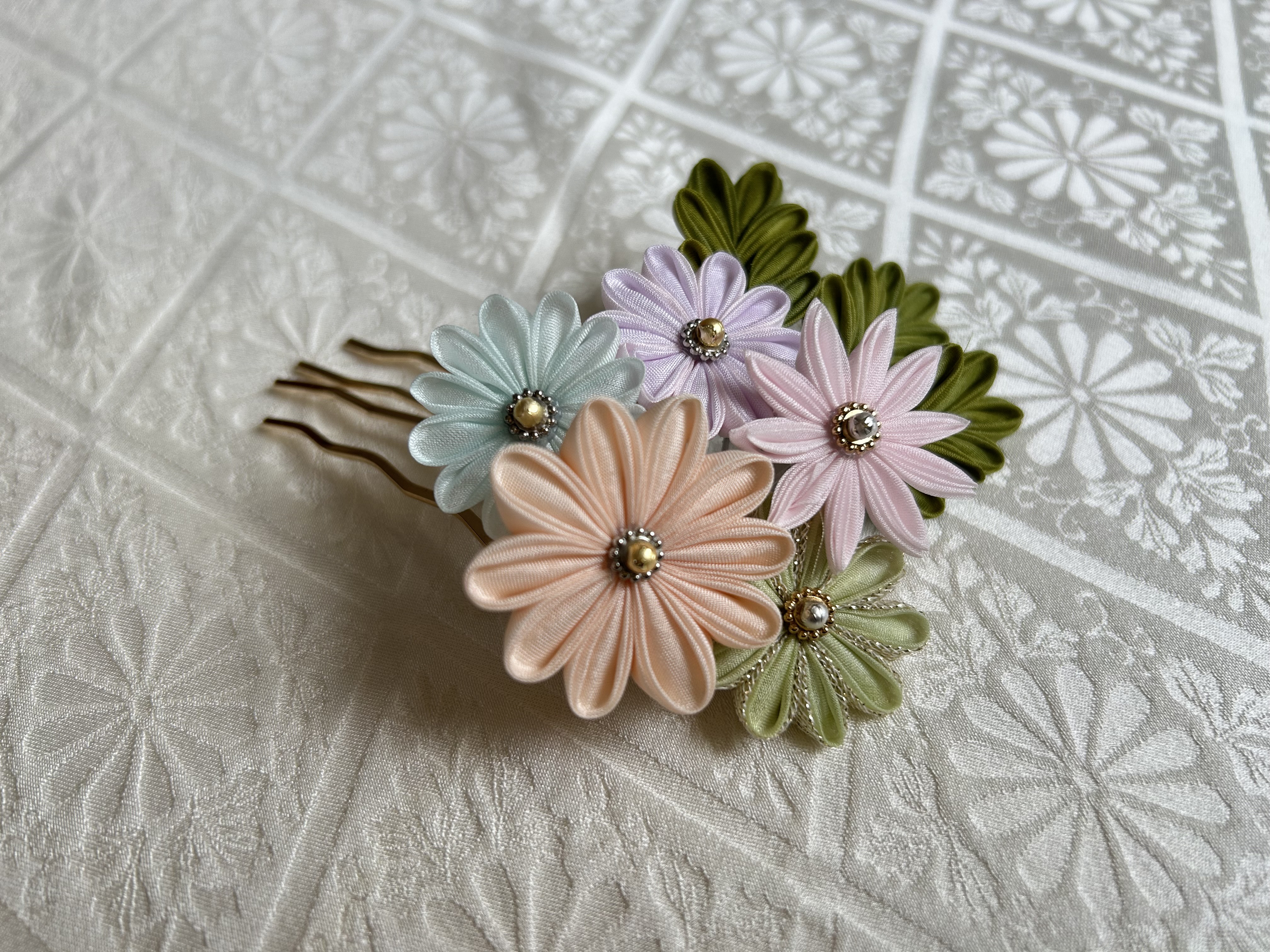 正絹羽二重　つまみ細工　大人のかんざし