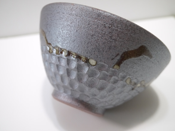 抹茶椀 　大ぶり鎬紋様・鉄さび色　 8枚目の画像