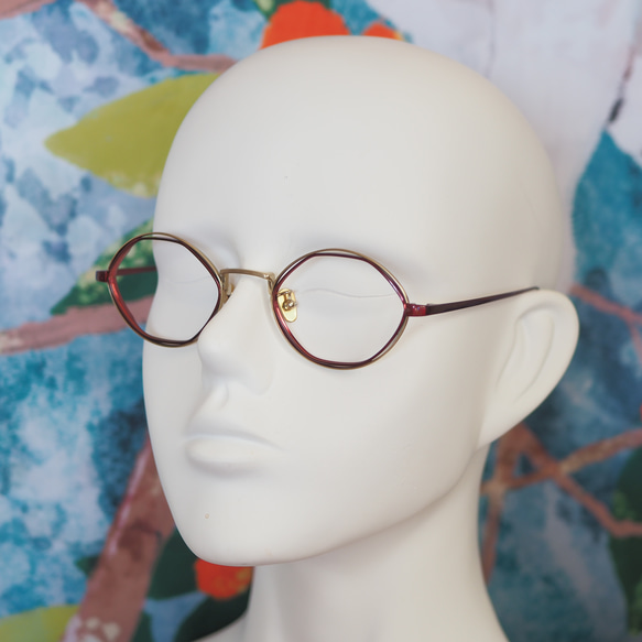 《オールチタン素材》ポリゴン・楕円フレーム｜ワイン｜老眼鏡・だてメガネ・近視用・遠近・サングラス作成OK 4枚目の画像