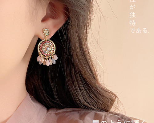 【EXHIBITION】大人女子のための欧米風ピアス 洗練デザインアクセサリー 新製品】美しい透明感で華やかに彩るornament「Accessory」発売