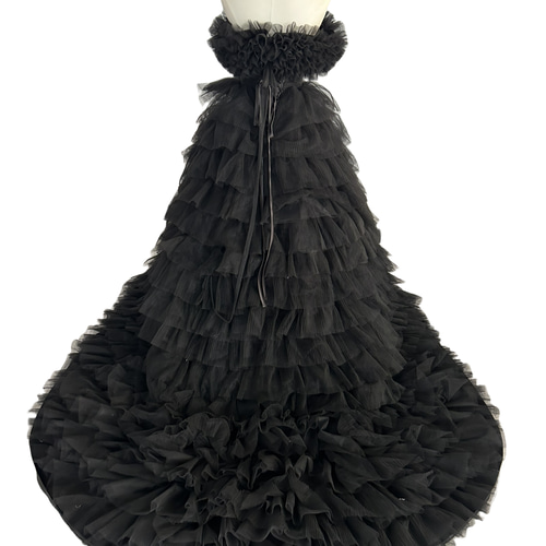 豪華！ 黒ウエディングドレス トレーン ベアトップ 取り外しオフ  