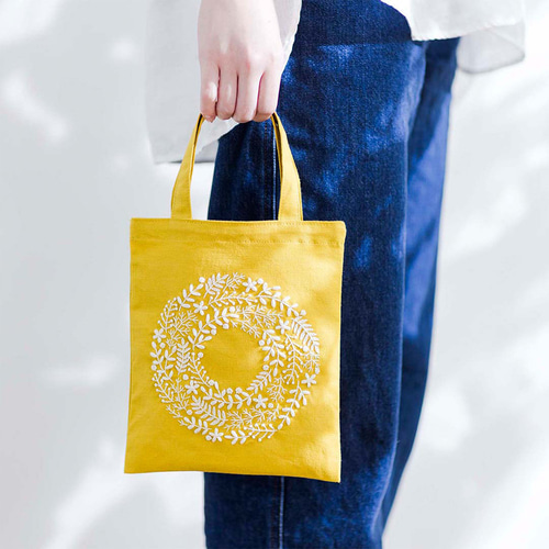 刺繍キット yulaのこころ躍る草花刺繍 ミニトートバッグ「陽