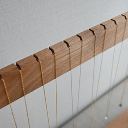 クルミのネックレススタンド 折りたたみ式 ディスプレイ 展示 店舗什器 5枚目の画像