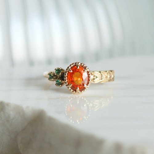 マンダリンガーネット＆エメラルド 月桂樹モチーフリング / K10YG 【1