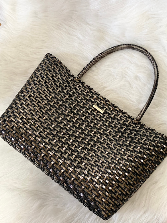 ラメルヘンテープのトートバッグ　ブロンズ 