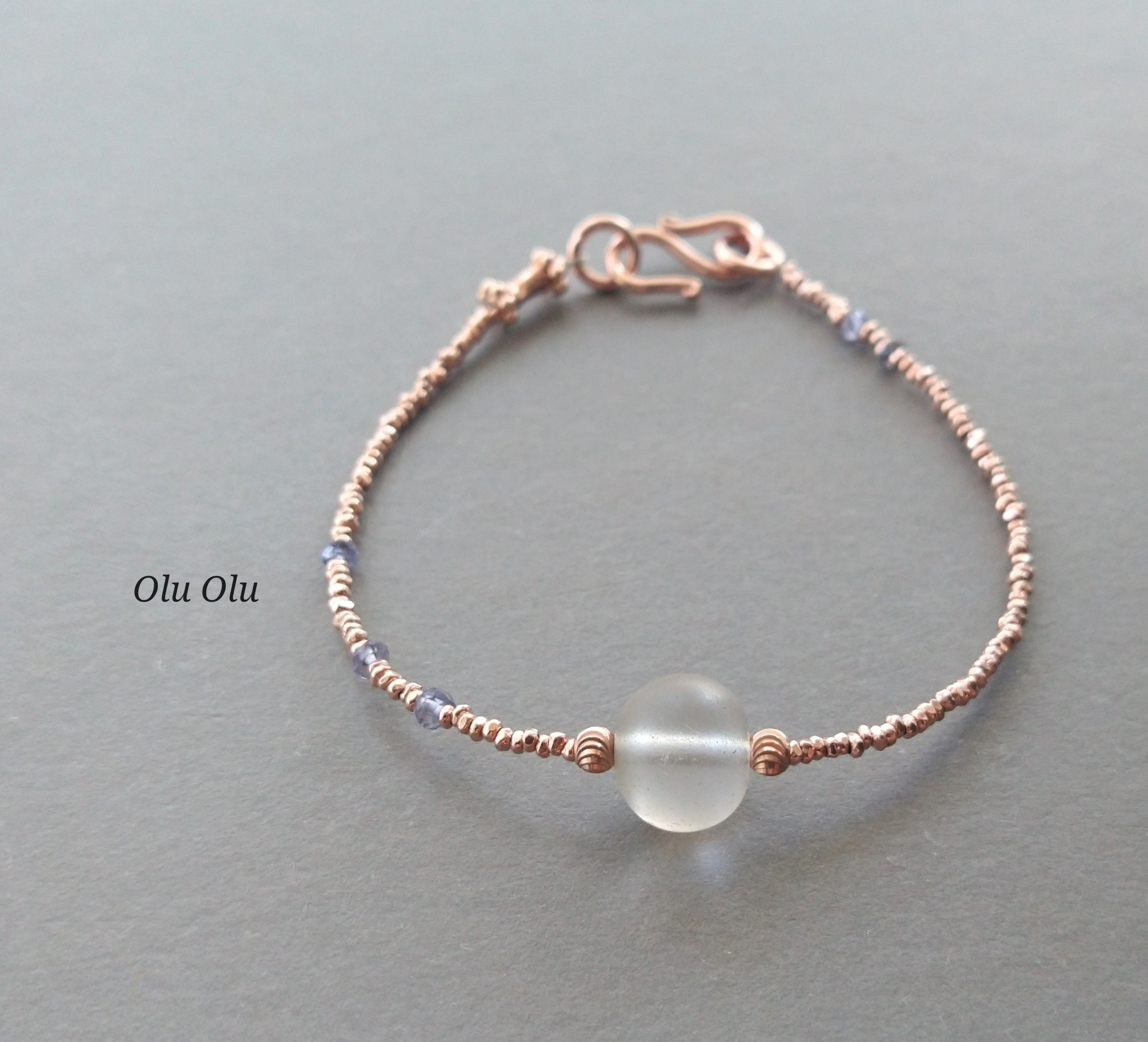 古代水晶×アイオライト×ロゼ・カレンシルバーのブレスレット