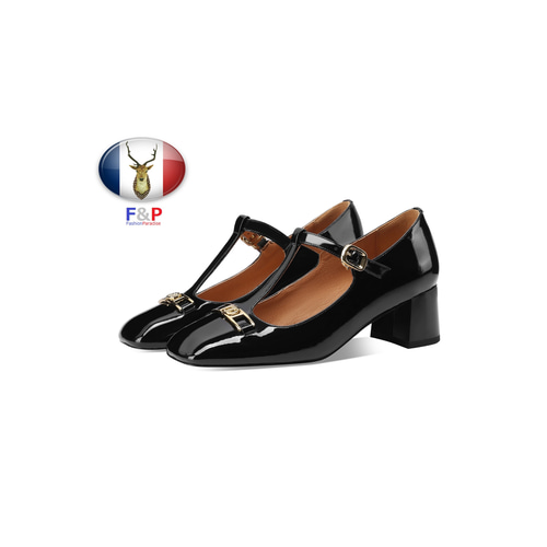 TSUMORICHISATO ラウンドトゥストラップパンプス　エナメル ツモリチサト ウォーク tsumori chisato WALK ラウンドトゥT