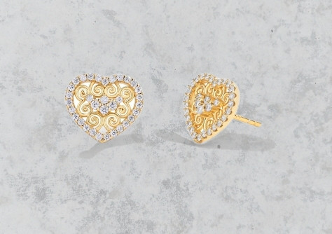 期間限定価格　モアッサナイト　ピアス　スタッド　ピアス　キラキラ　ラグジュアリー　k18 プラチナ　ホワイトゴールド