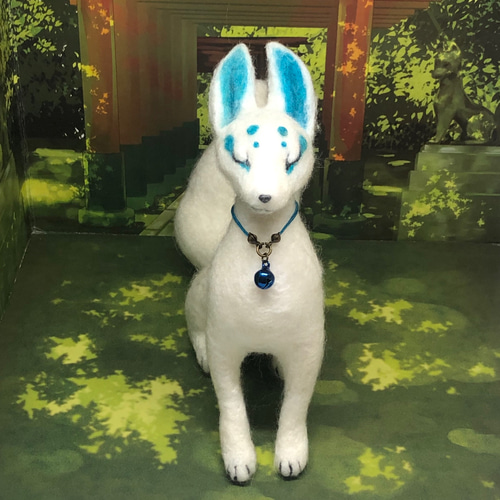 ◇稲荷狐 水色 キツネ 幻獣【羊毛フェルト人形】 羊毛フェルト