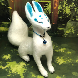 ◇稲荷狐 水色 キツネ 幻獣【羊毛フェルト人形】 羊毛フェルト