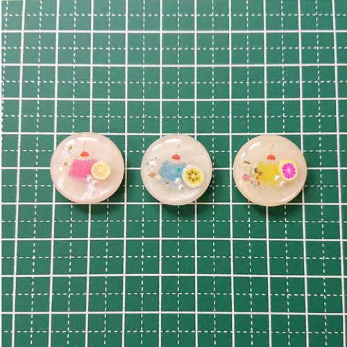 ゼリーのボタン☆6個 t38 ゼリー/お菓子/ボタン/カボション/フルーツ 