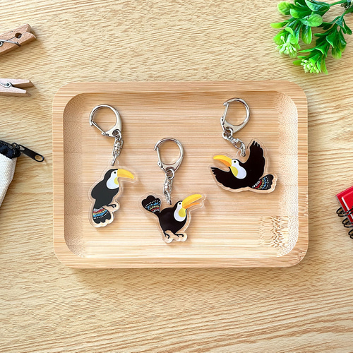 オオハシのキーホルダー〈1個〉アクリル アクキー 誕生日プレゼント