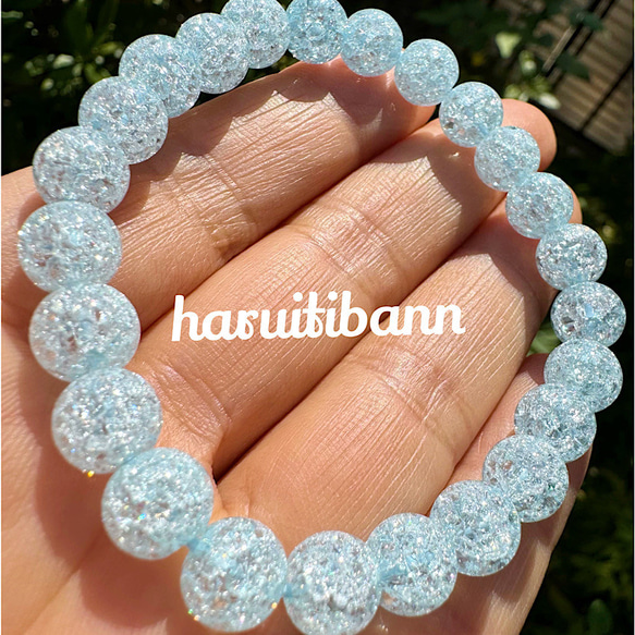クラック水晶（ライトブルー、着色）8mm 天然石ブレスレット